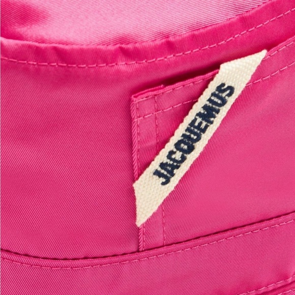 Jacquemus
Le Bob Ovalie bucket hat - Picture 2 of 11